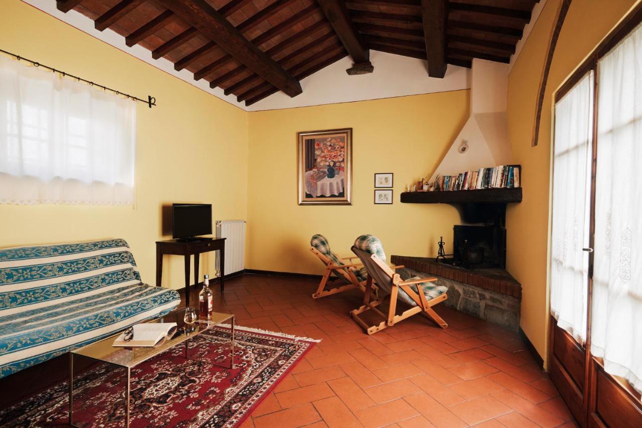 Agriturismo Il Borgo Cortona Luaran gambar