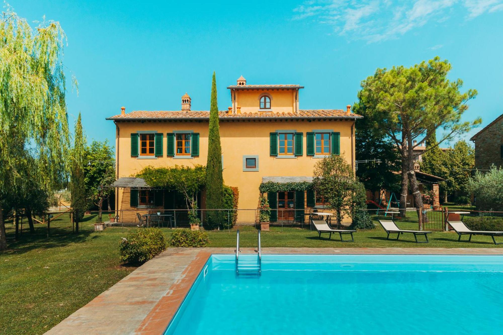 Agriturismo Il Borgo Cortona Luaran gambar