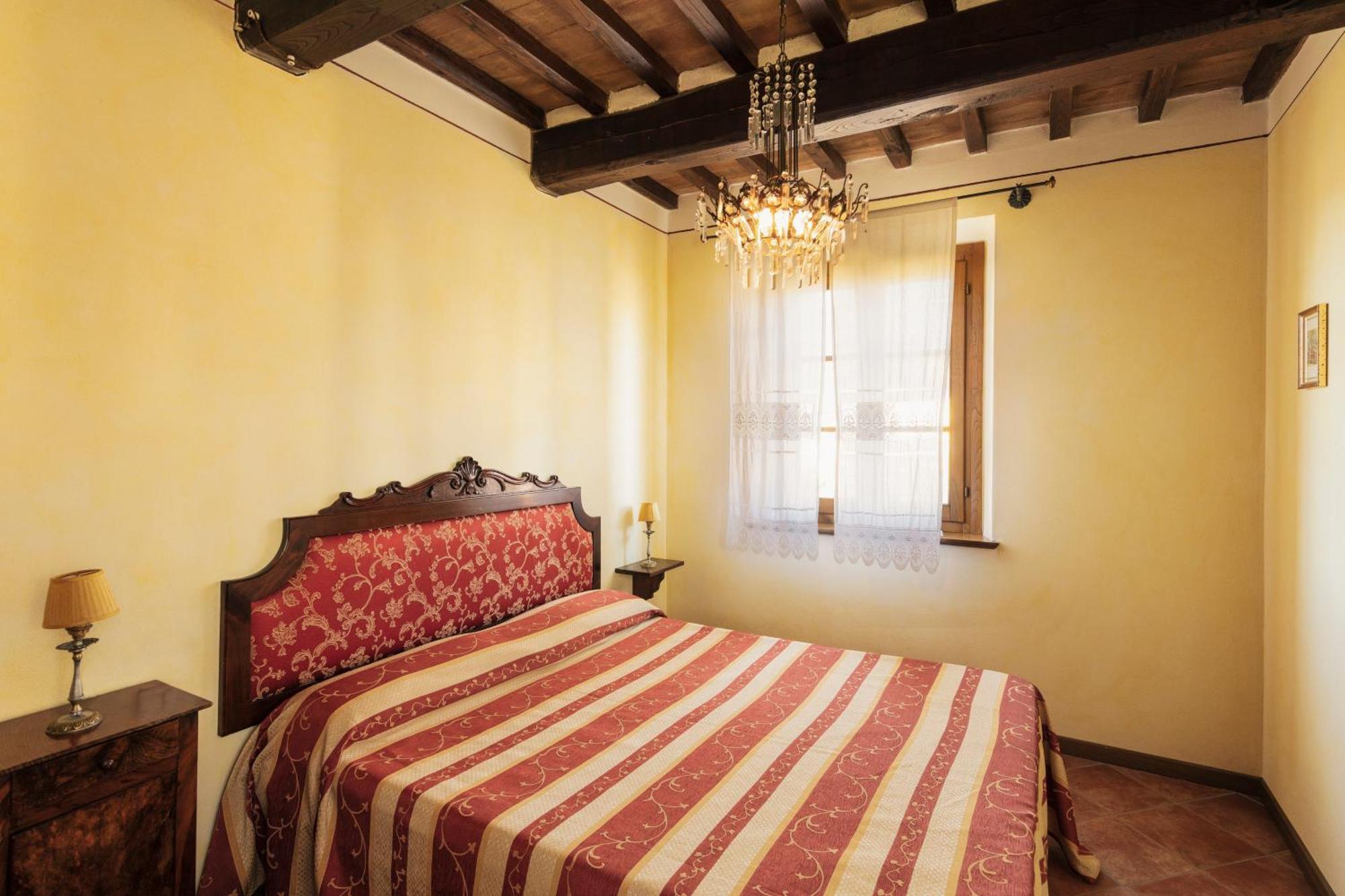 Agriturismo Il Borgo Cortona Luaran gambar