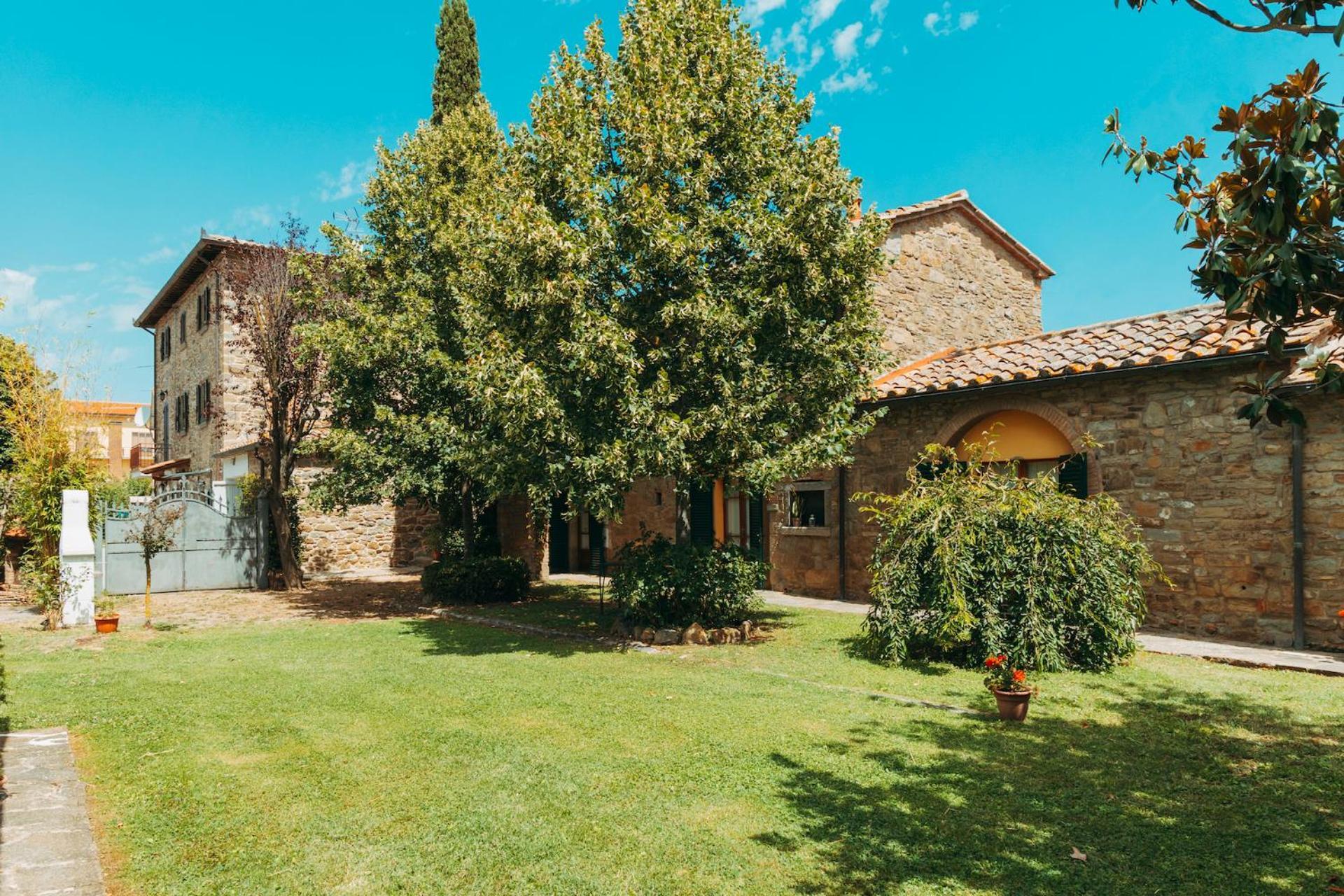 Agriturismo Il Borgo Cortona Luaran gambar