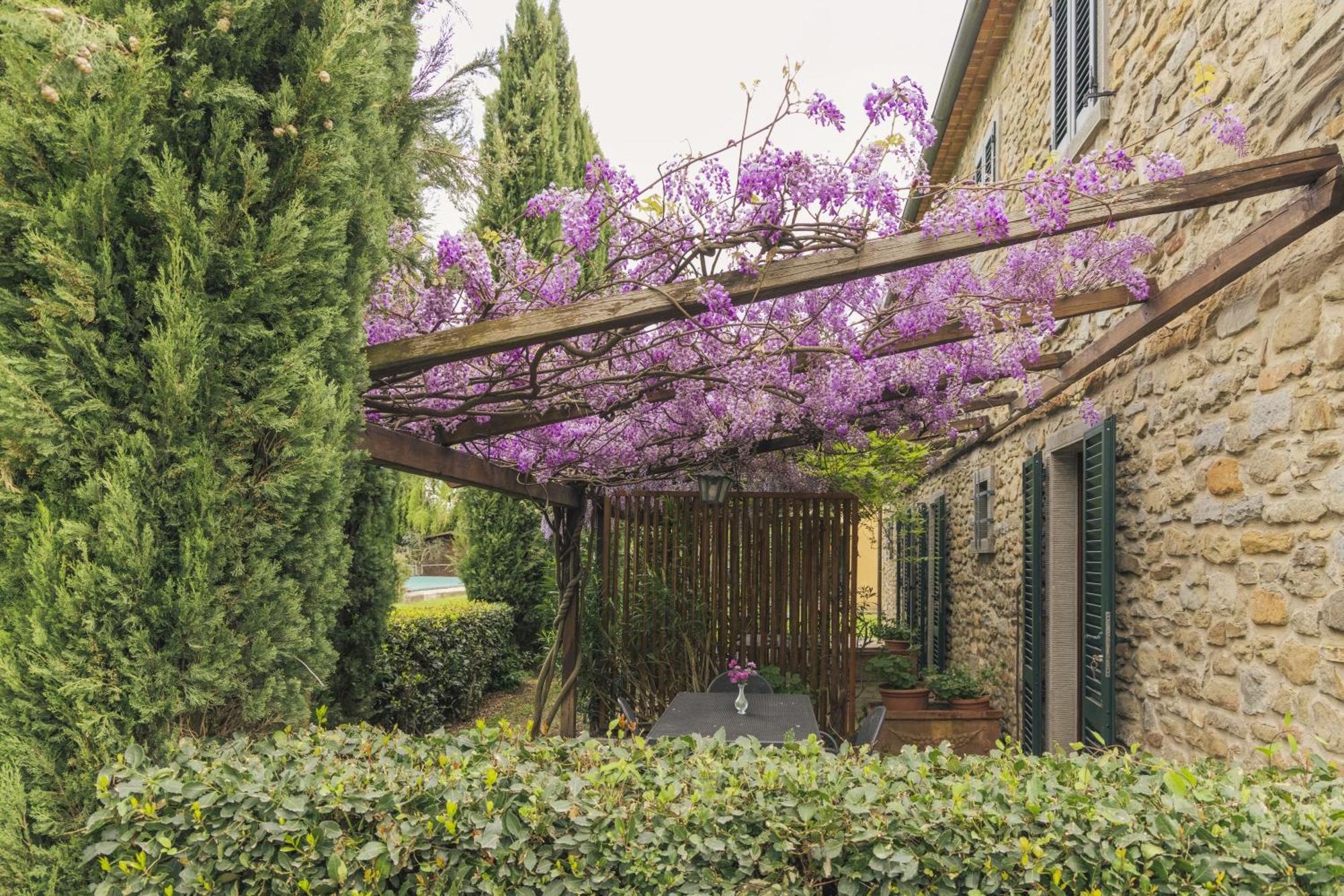 Agriturismo Il Borgo Cortona Luaran gambar